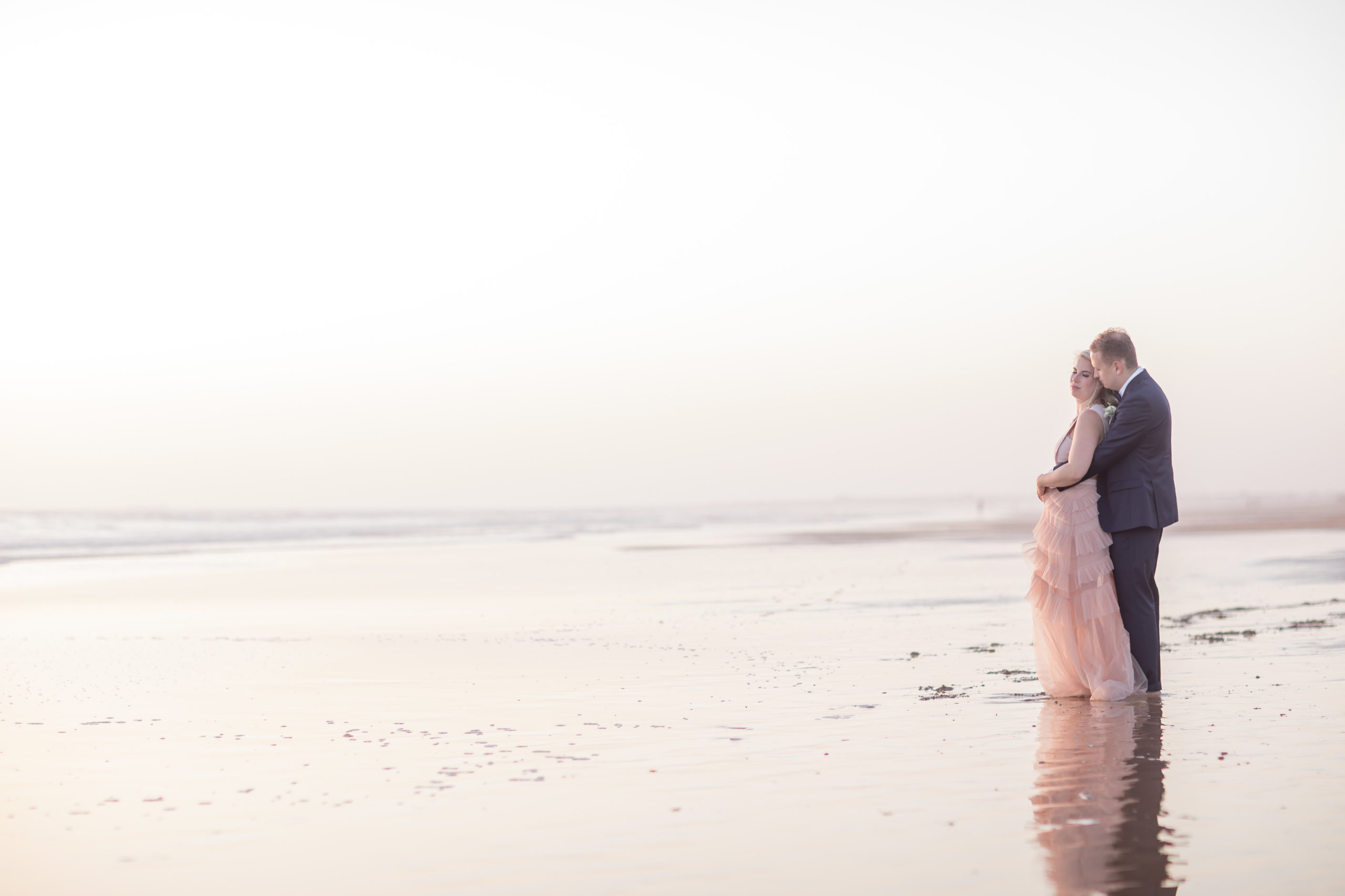 Eine kleine und intime Hochzeit am Strand in Cadiz